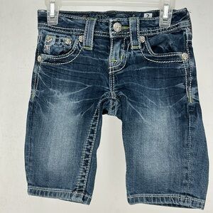 Miss Me Girls Bermuda Jean Shorts Size 7 Embellished Distressed Blue Denim Y2K